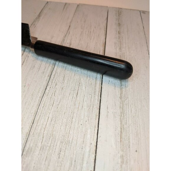 Pampered Chef V-Shape #1 Cutter Knife Wedger Tool 8" - Picture 7 of 9